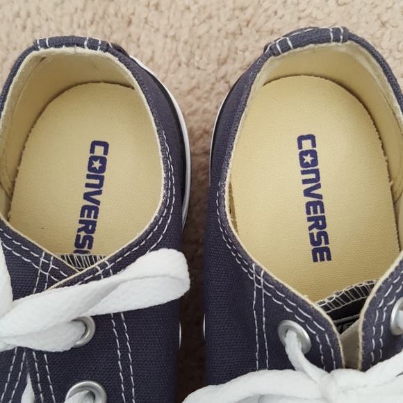 Converse youth athletic sneaker size 2 New - Picture 6 of 8